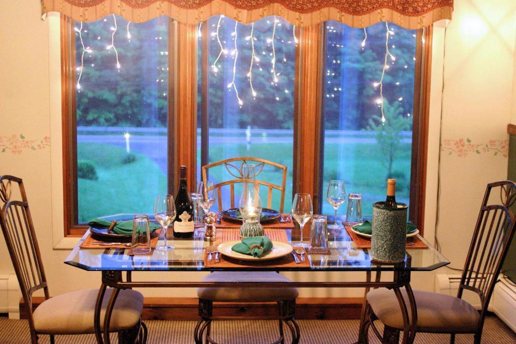 Weathertop Mountain Inn Waitsfield Ngoại thất bức ảnh